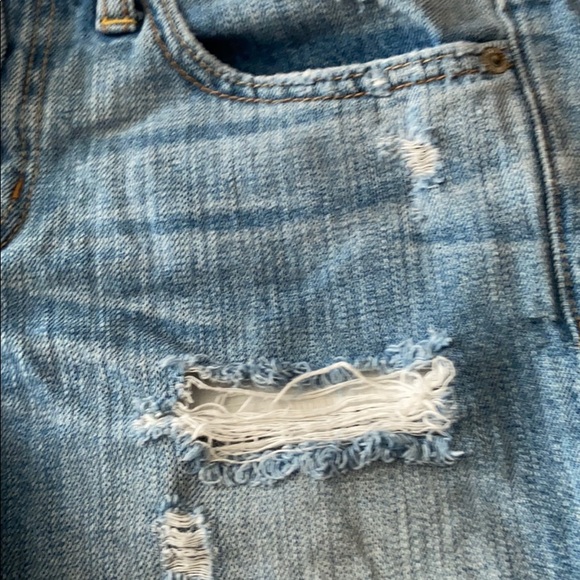 American Eagle shorts - Picture 4 of 11